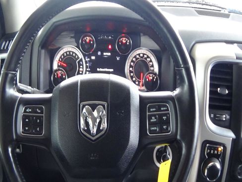 Used 2018 RAM 1500 Big Horn AWD/4WD image 19