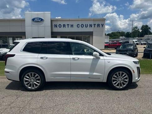 Used 2021 Cadillac XT6 Premium Luxury AWD/4WD image 1