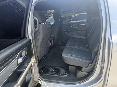 Used 2019 RAM 1500 Big Horn AWD/4WD image 13