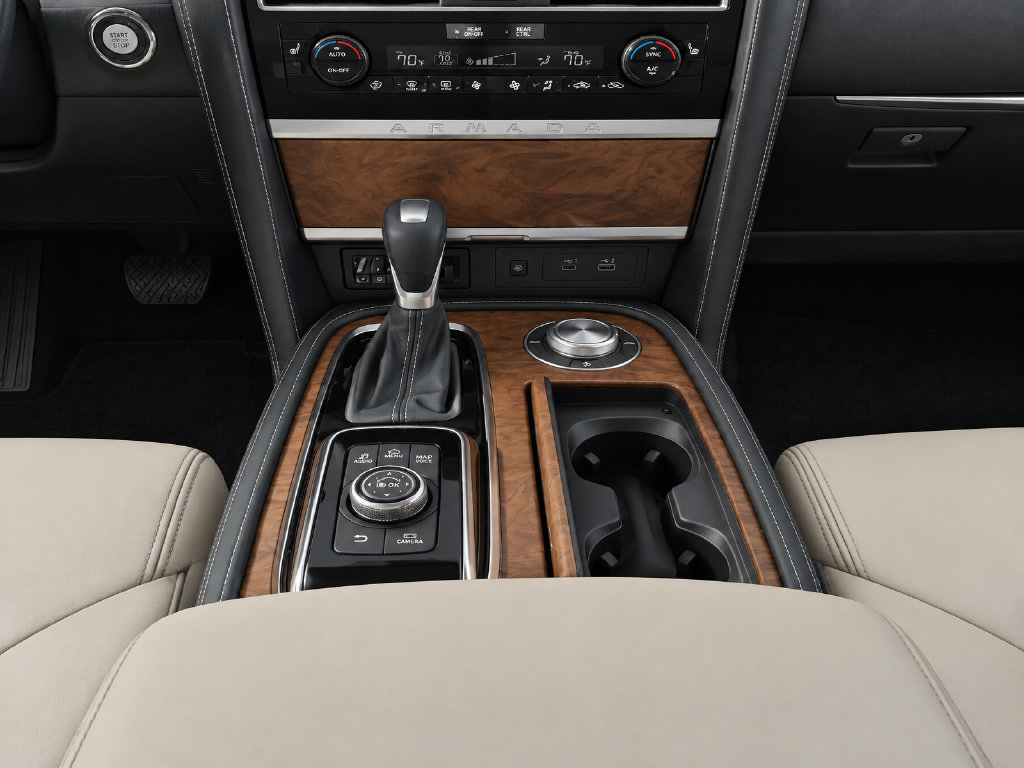 Used 2023 Nissan Armada SL w/ Captain's Chairs Package AWD/4WD image 30