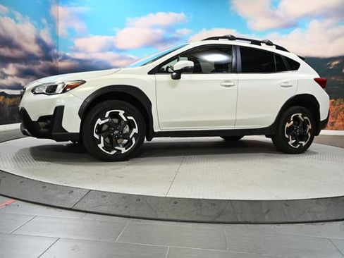 Used 2022 Subaru Crosstrek 2.5i Limited w/ Moonroof Package 2 AWD/4WD image 4