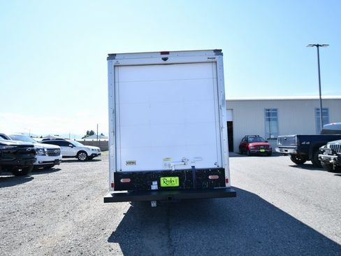 Used 2021 Chevrolet Express 3500 w/ Power Convenience Package image 11