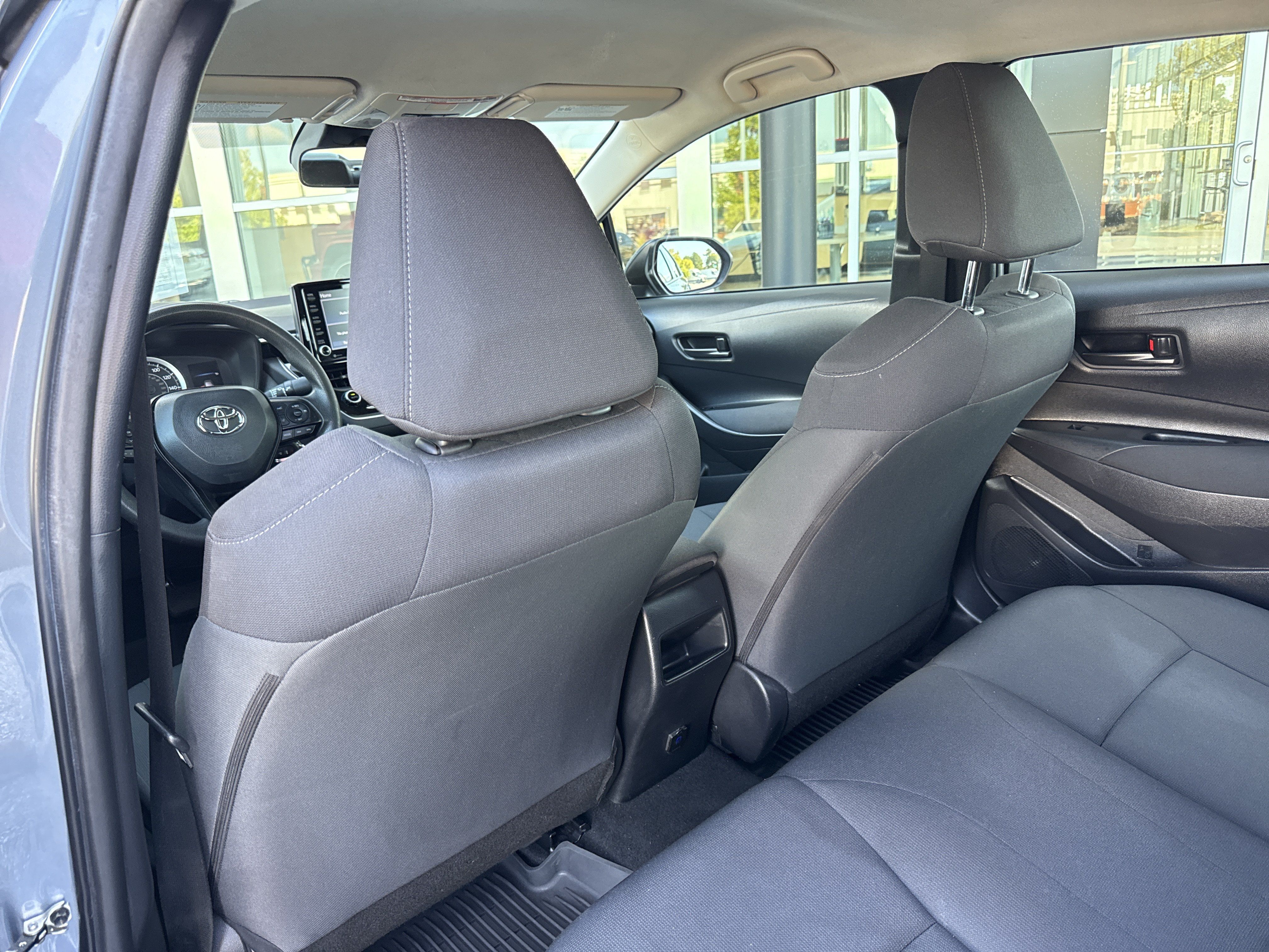 Used 2022 Toyota Corolla LE FWD image 21