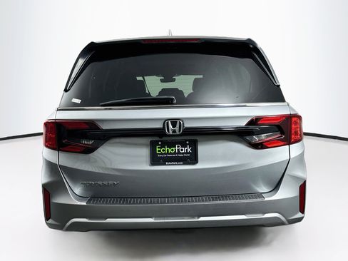Used 2025 Honda Odyssey EX-L image 7