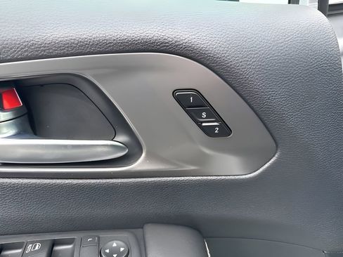 New 2026 Chrysler Pacifica Select image 26