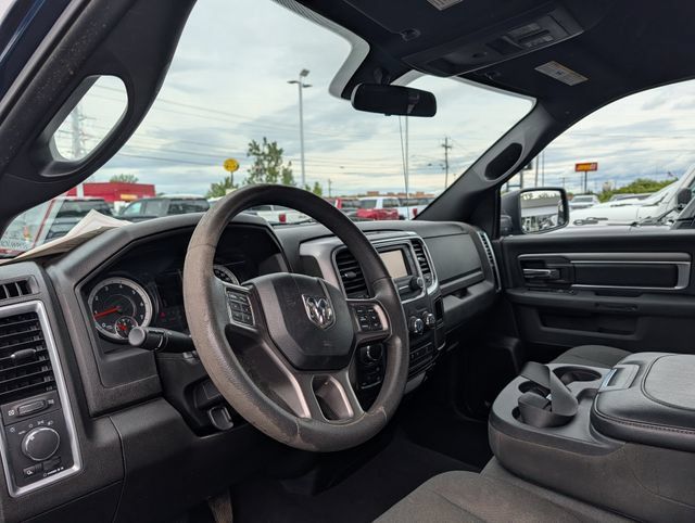 Used 2022 RAM 1500 Warlock AWD/4WD image 13