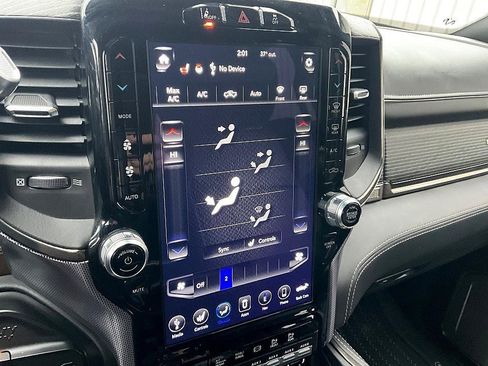 Used 2020 RAM 3500 Limited image 20