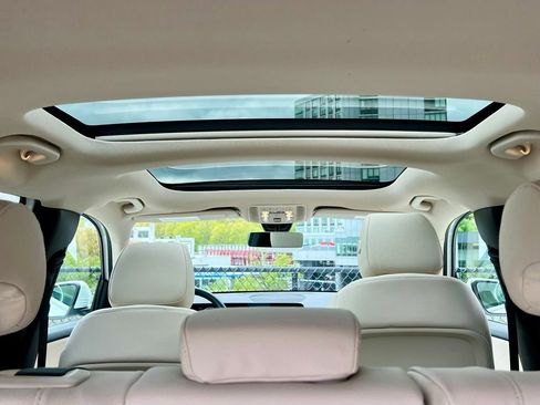 Certified 2023 Mercedes-Benz GLB 250 4MATIC image 41