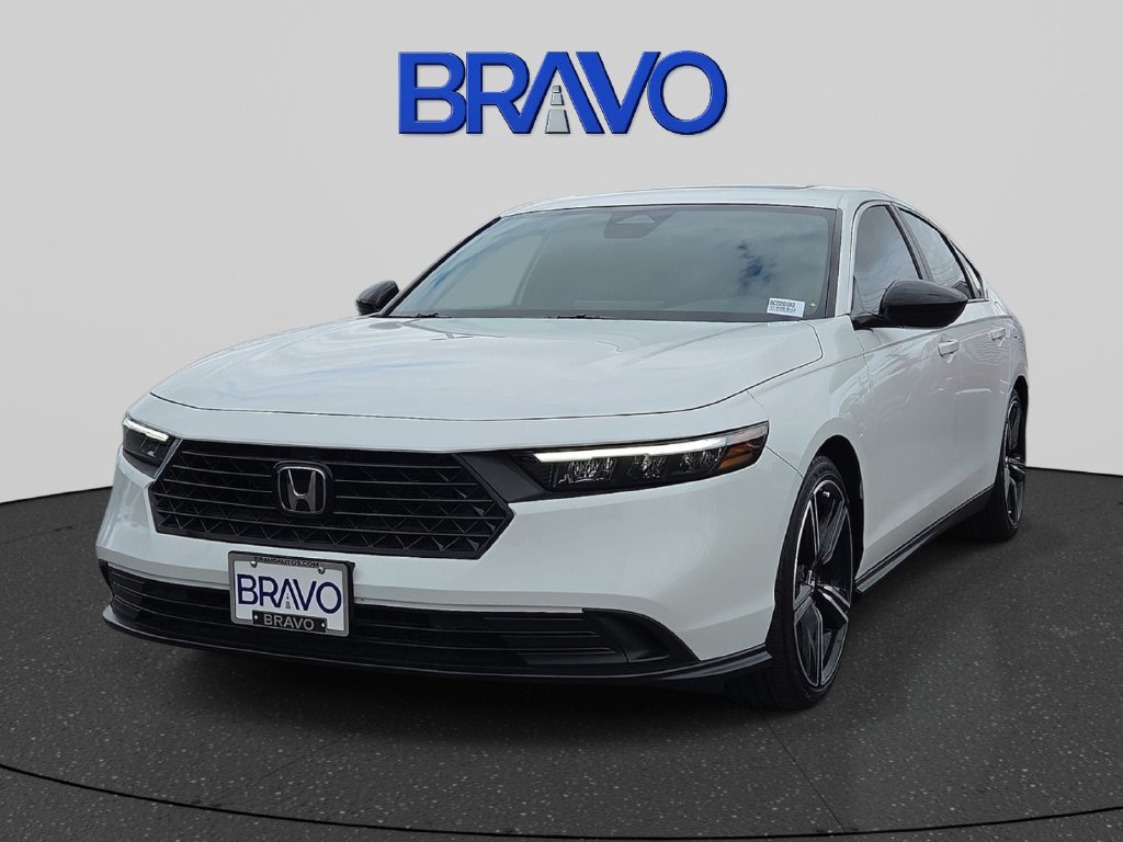 Used 2025 Honda Accord Sport image 1