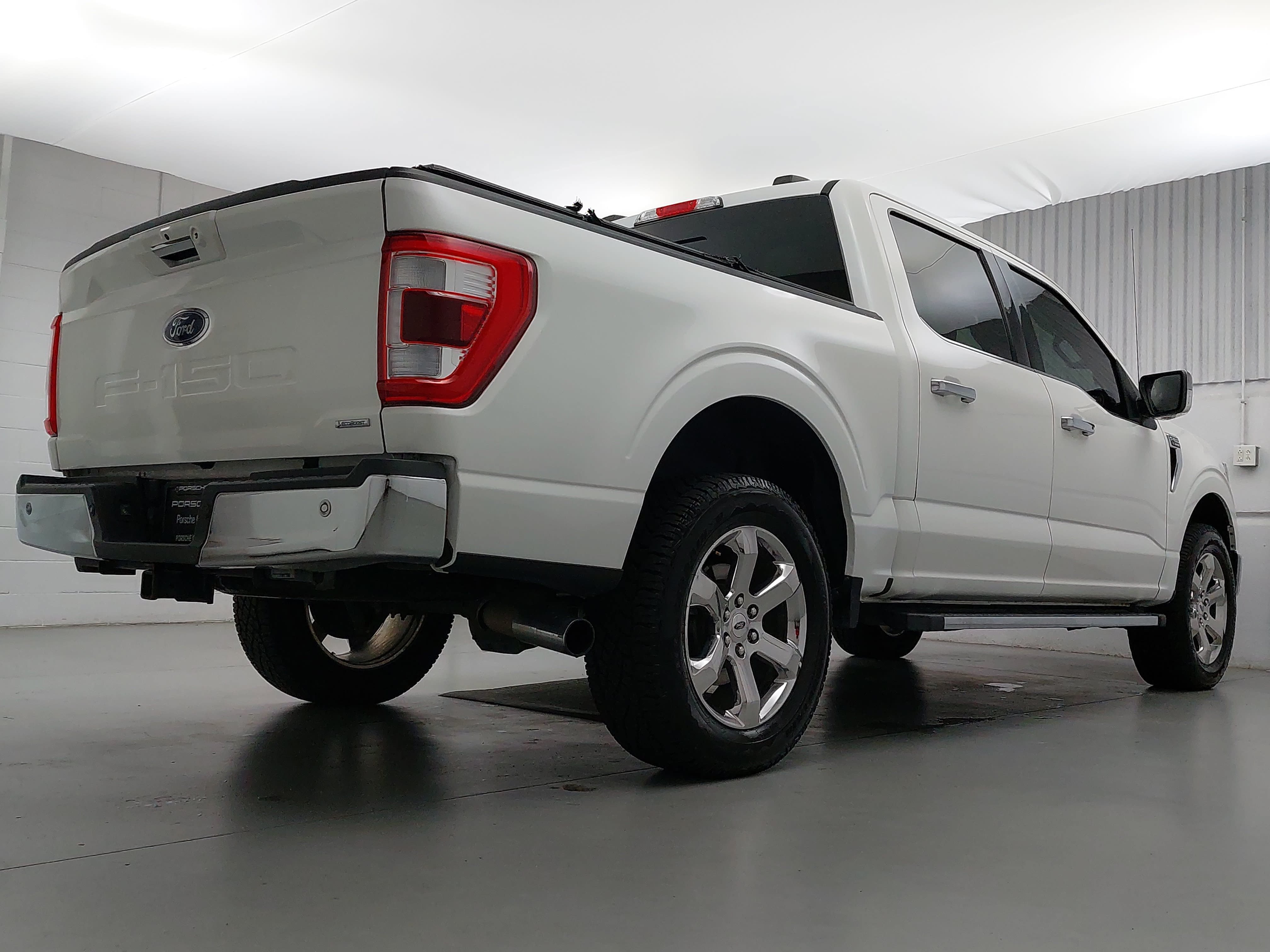 Used 2021 Ford F150 Lariat AWD/4WD image 7