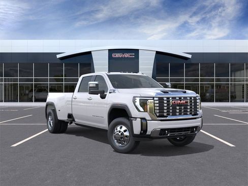New 2025 GMC Sierra 3500 Denali w/ Denali Reserve Package image 1