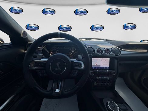 Used 2022 Ford Mustang Shelby GT500 w/ Technology Package RWD image 18