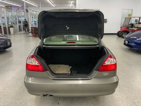 Used 2004 INFINITI Q45 Luxury RWD image 34