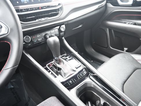 Certified 2024 Jeep Compass Trailhawk image 26