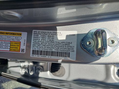 Used 2024 Honda Accord Sport image 11