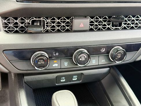 Used 2025 Honda Accord LX image 15
