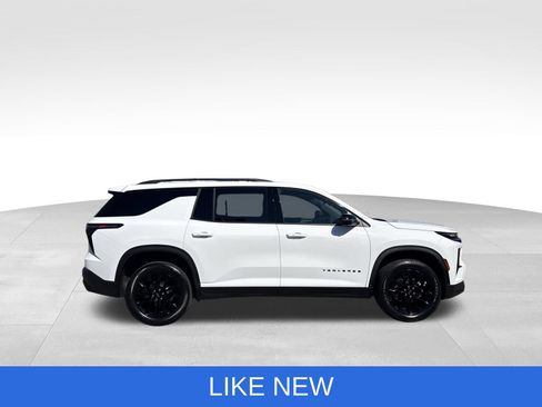Used 2024 Chevrolet Traverse LT w/ Midnight/Sport Edition AWD/4WD image 11