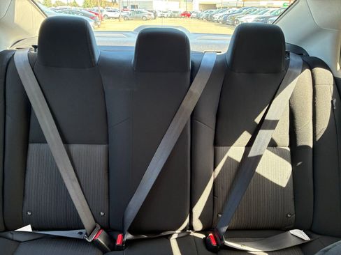Used 2025 Nissan Sentra SV FWD image 37