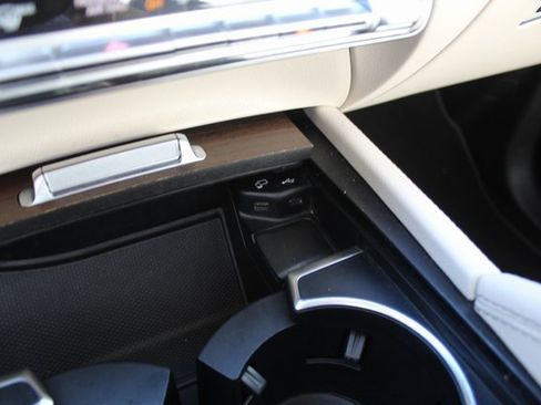 Used 2022 Mercedes-Benz GLE 350 GLE 350 image 30