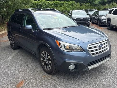 Used 2015 Subaru Outback 2.5i Limited AWD/4WD image 12