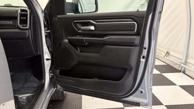 Used 2024 RAM 1500 Big Horn AWD/4WD image 23
