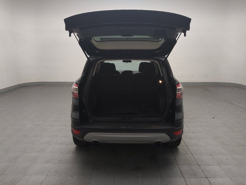 Used 2017 Ford Escape SE FWD image 29