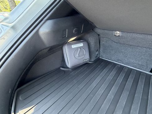 Used 2023 Lexus UX 250h F Sport FWD image 50