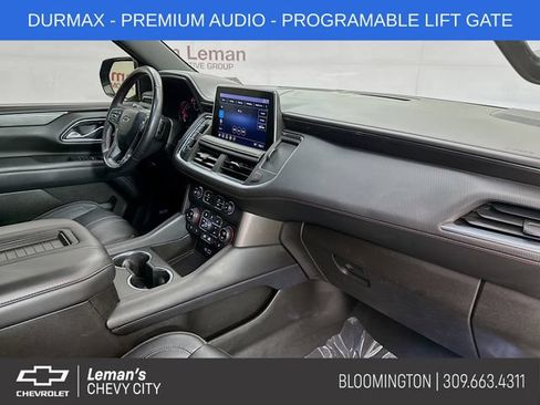 Used 2021 Chevrolet Suburban RST AWD/4WD image 32