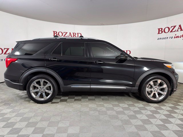 Used 2020 Ford Explorer Platinum w/ Premium Technology Package AWD/4WD image 14