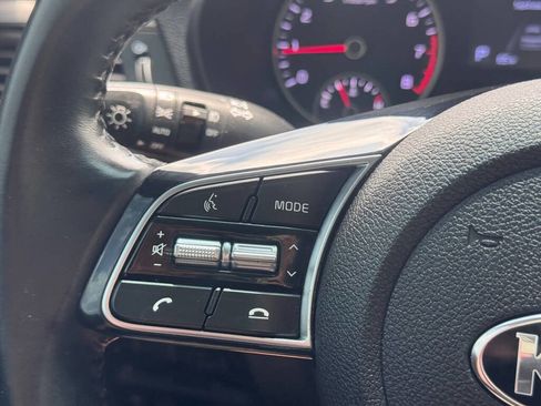 Used 2020 Kia Optima S image 17