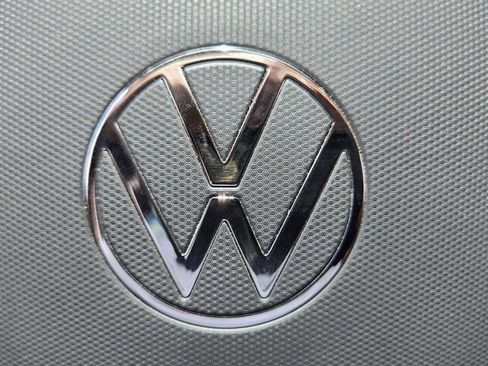 Certified 2025 Volkswagen Atlas SE FWD image 31