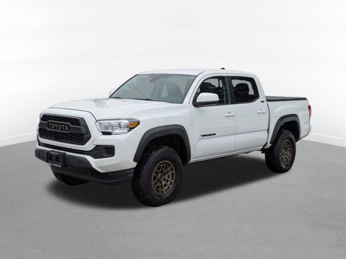Used 2023 Toyota Tacoma Trail Edition image 5