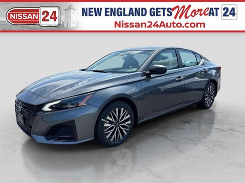 New 2026 Nissan Altima 2.5 SV FWD image 1