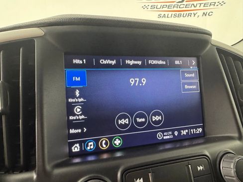 Used 2023 GMC Terrain SLT image 14