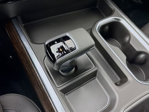 New 2026 GMC Sierra 1500 Elevation w/ Max Trailering Package image 17