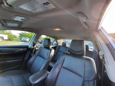 Used 2015 Toyota Corolla S FWD image 18