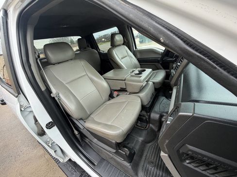 Used 2019 Ford F350 XL w/ Power Equipment Group image 7