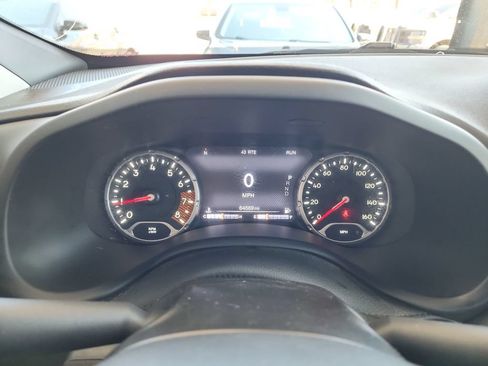 Used 2023 Jeep Renegade Trailhawk AWD/4WD image 23