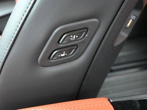 Used 2023 Kia Carnival SX FWD image 31