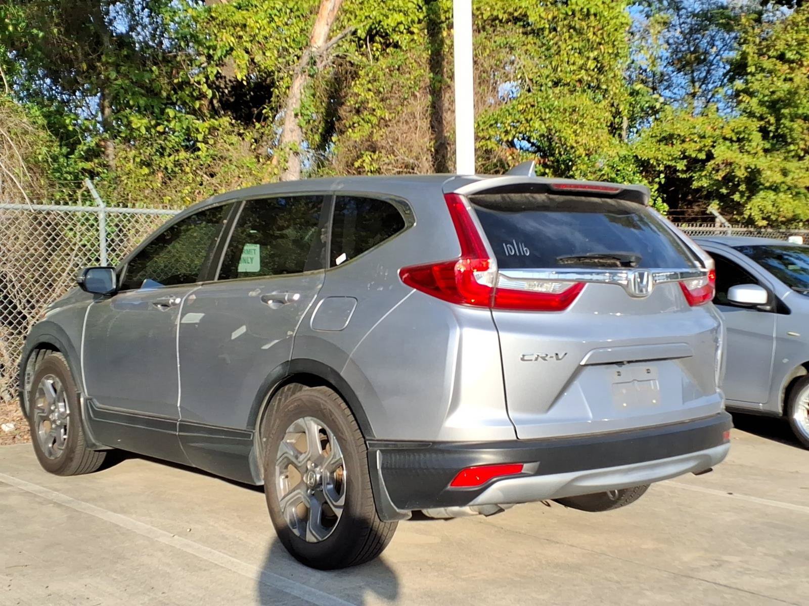 Used 2017 Honda CR-V EX-L image 2
