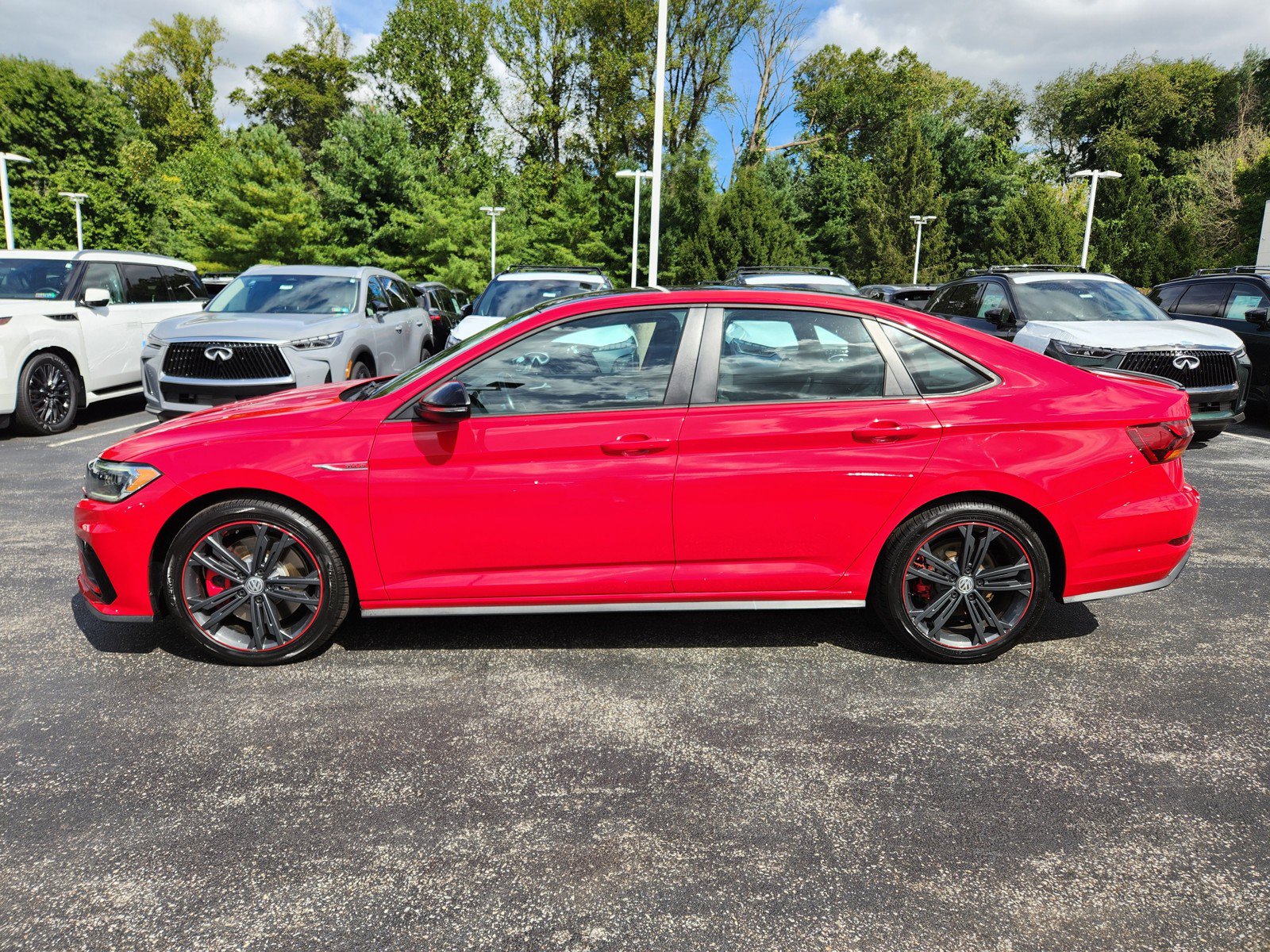 Used 2019 Volkswagen Jetta GLI FWD image 5