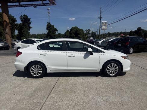 Used 2012 Honda Civic LX image 8