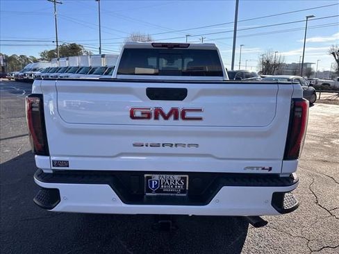 New 2026 GMC Sierra 2500 AT4 w/ AT4 Premium Plus Package image 10