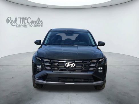 Certified 2025 Hyundai Tucson SE image 8