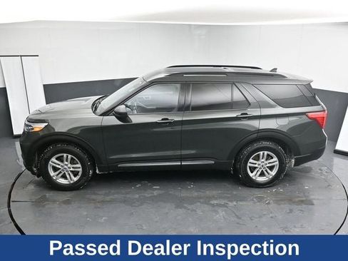 Used 2023 Ford Explorer XLT w/ Equipment Group 202A image 17