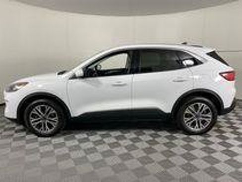 Used 2022 Ford Escape SEL AWD/4WD image 8