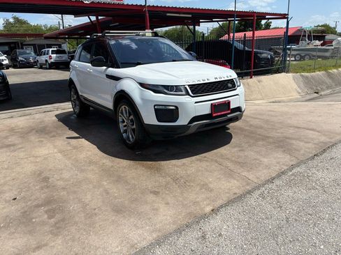Used 2017 Land Rover Range Rover Evoque SE AWD/4WD image 1
