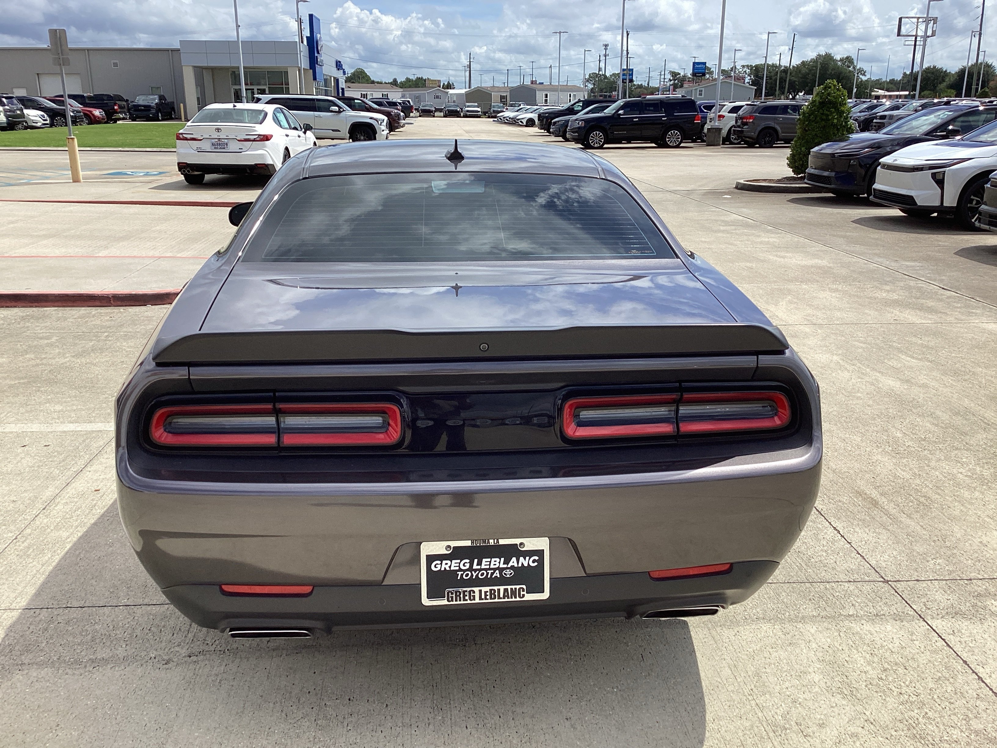 Used 2023 Dodge Challenger R/T w/ Plus Package RWD image 6