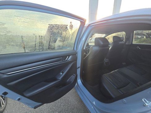 Used 2022 Honda Accord Sport Special Edition image 17