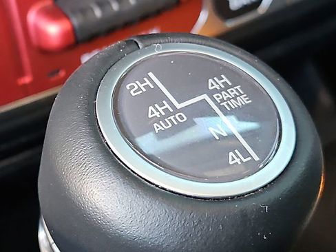 Used 2024 Jeep Wrangler Unlimited Rubicon image 20